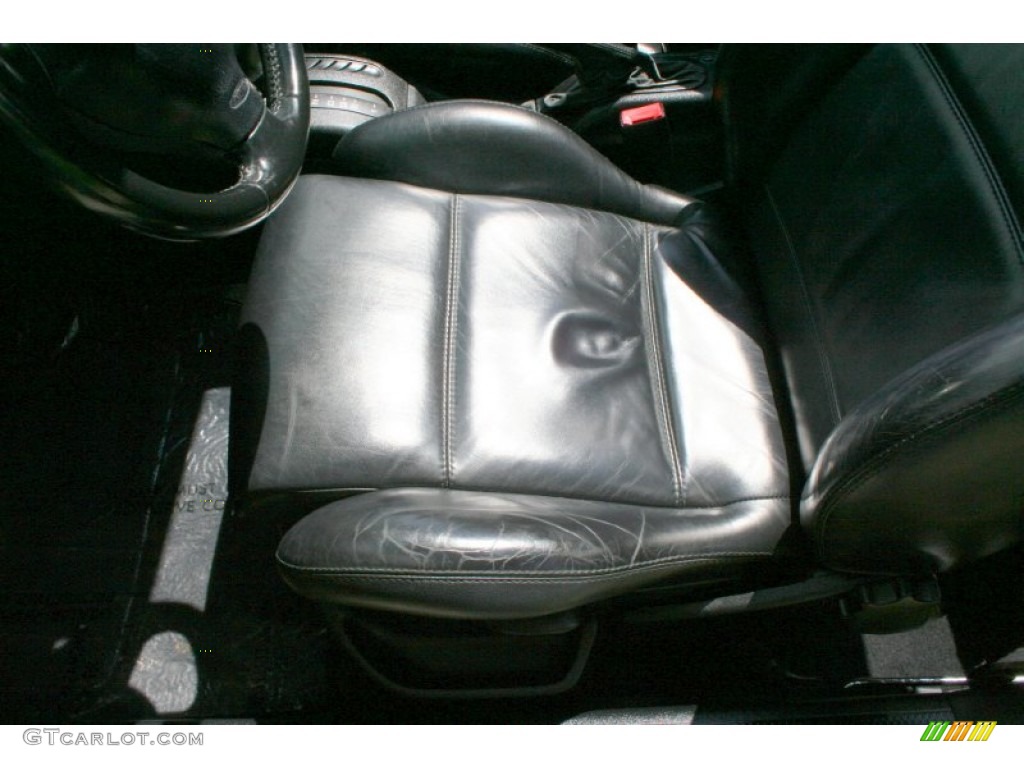 2001 Cabrio GLX - Desert Wind Metallic / Black photo #39