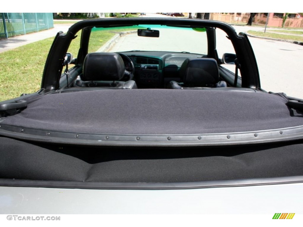 2001 Cabrio GLX - Desert Wind Metallic / Black photo #53