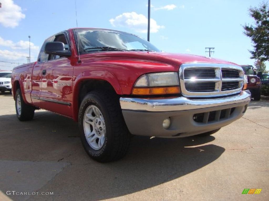 2002 Dakota SLT Club Cab - Flame Red / Dark Slate Gray photo #7