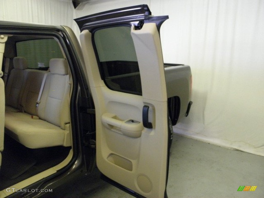 2008 Silverado 1500 LS Extended Cab - Desert Brown Metallic / Light Cashmere/Ebony Accents photo #13