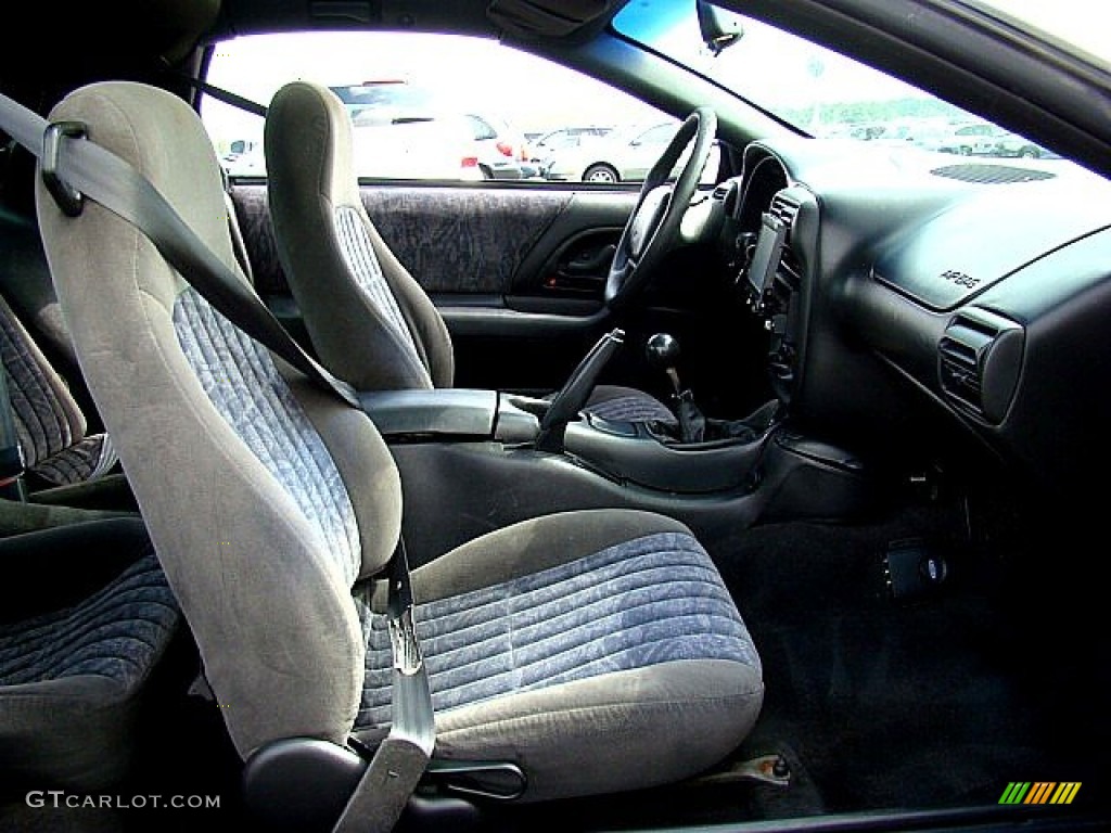 Ebony Interior 2000 Chevrolet Camaro Coupe Photo #54789180