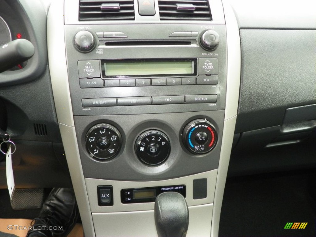 2010 Corolla S - Classic Silver Metallic / Dark Charcoal photo #15