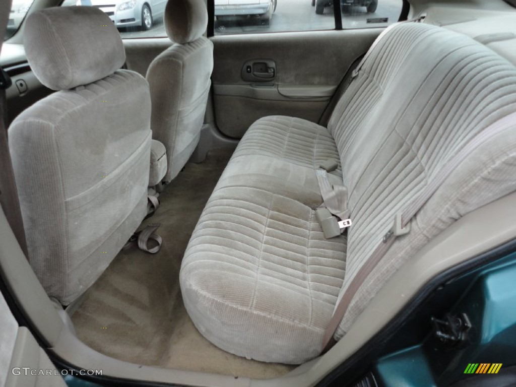 Neutral Interior 2000 Chevrolet Lumina Sedan Photo #54790437