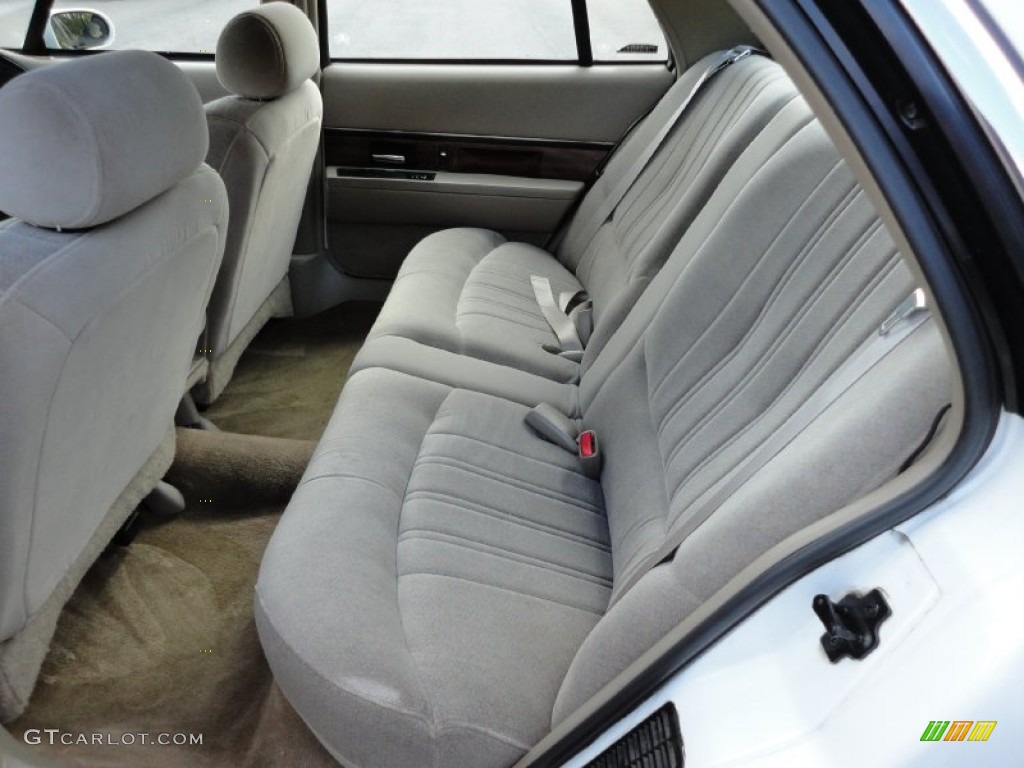 1999 LeSabre Custom Sedan - Bright White Diamond / Taupe photo #11