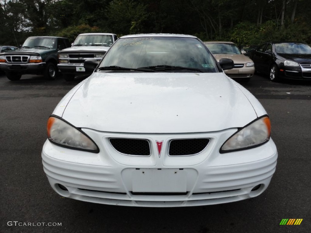 2000 Grand Am SE Sedan - Arctic White / Dark Pewter photo #2