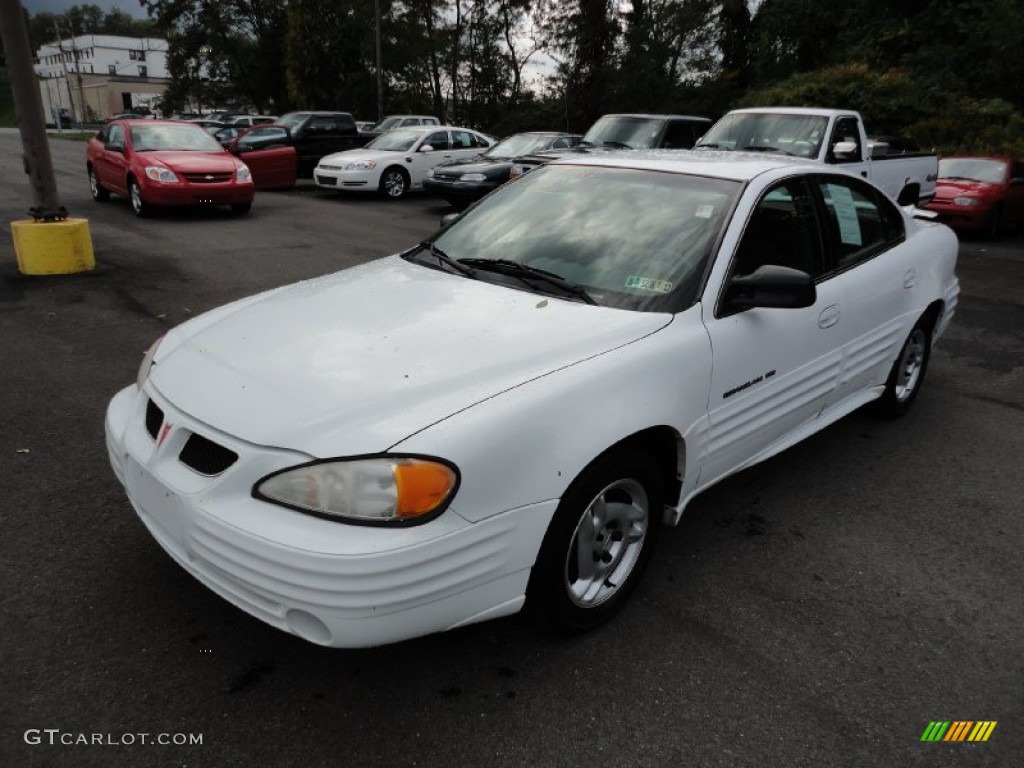 2000 Grand Am SE Sedan - Arctic White / Dark Pewter photo #3
