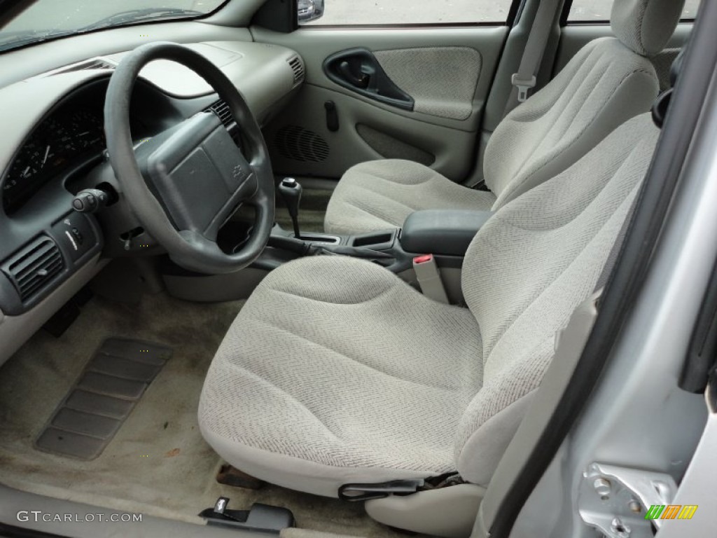 Medium Gray Interior 2001 Chevrolet Cavalier LS Sedan Photo #54790896