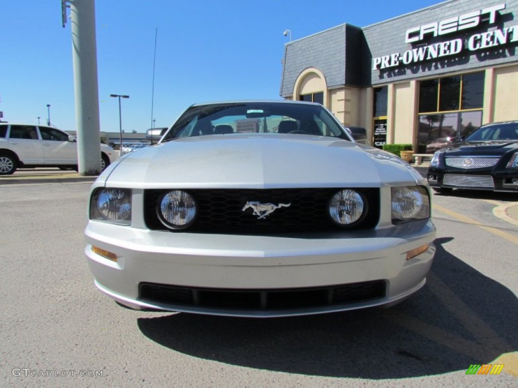 2009 Mustang GT Premium Coupe - Brilliant Silver Metallic / Dark Charcoal photo #6