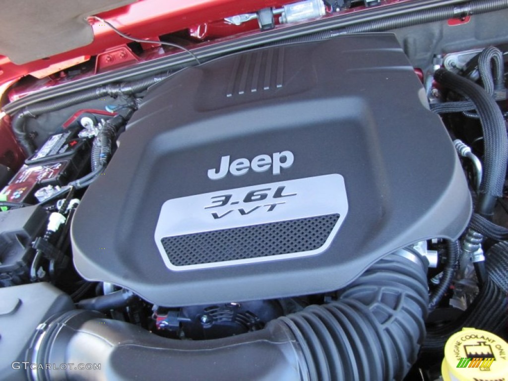 2012 Jeep Wrangler Unlimited Sahara 4x4 3.6 Liter DOHC 24-Valve VVT Pentastar V6 Engine Photo #54796507