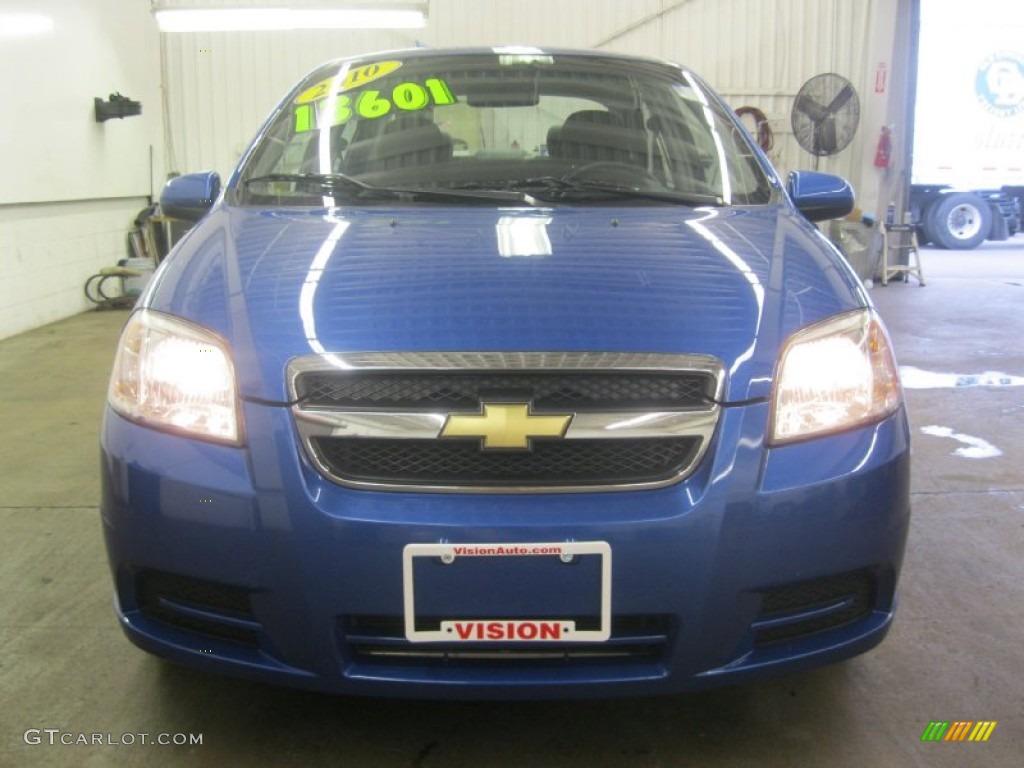 2010 Aveo LT Sedan - Bright Blue / Charcoal photo #14