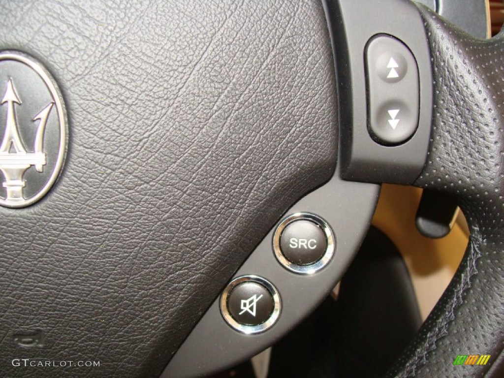 2012 Maserati GranTurismo Convertible GranCabrio Controls Photo #54801685