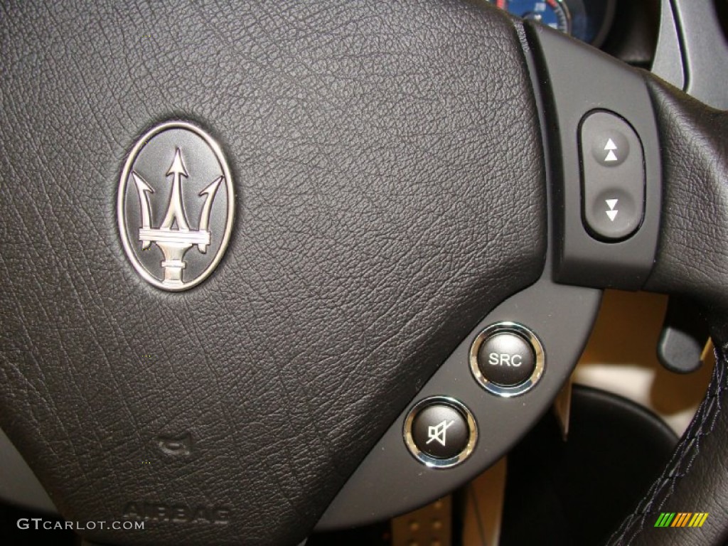 2012 Maserati GranTurismo Convertible GranCabrio Controls Photo #54801966