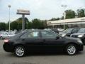 Black - Camry XLE Photo No. 1