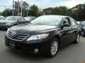 Black - Camry XLE Photo No. 3