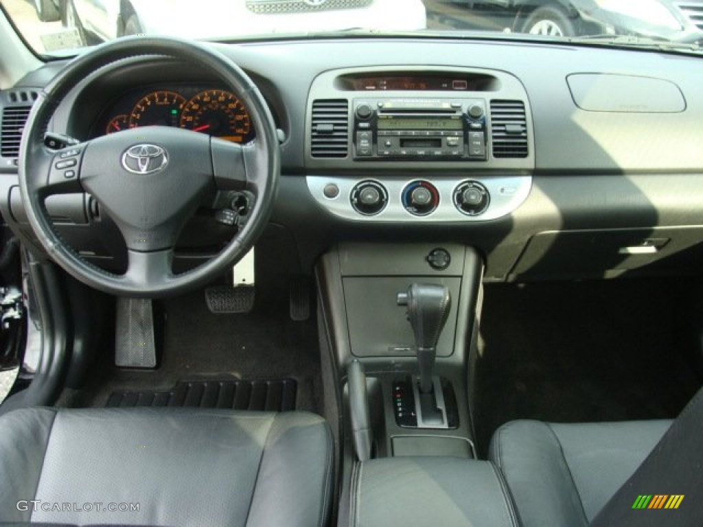 2006 Camry SE V6 - Black / Dark Charcoal photo #9