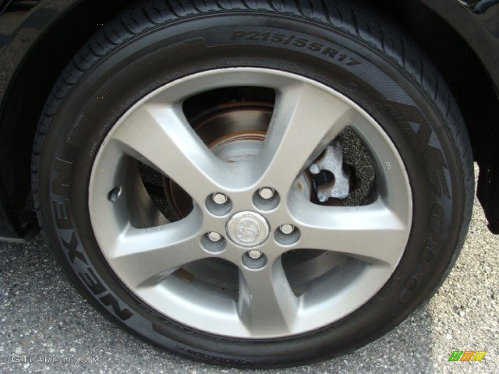 2006 Toyota Camry SE V6 Wheel Photos