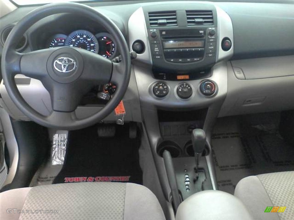 2007 RAV4 I4 - Classic Silver Metallic / Ash Gray photo #5