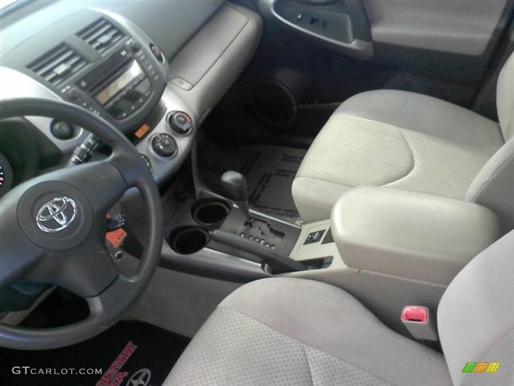 2007 RAV4 I4 - Classic Silver Metallic / Ash Gray photo #13