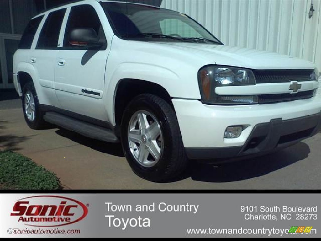 2002 TrailBlazer LTZ 4x4 - Summit White / Dark Pewter photo #1