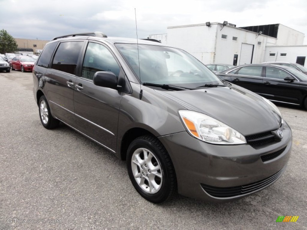 Phantom Gray Pearl 2005 Toyota Sienna LE AWD Exterior Photo #54809782