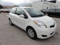 Polar White - Yaris 3 Door Liftback Photo No. 4