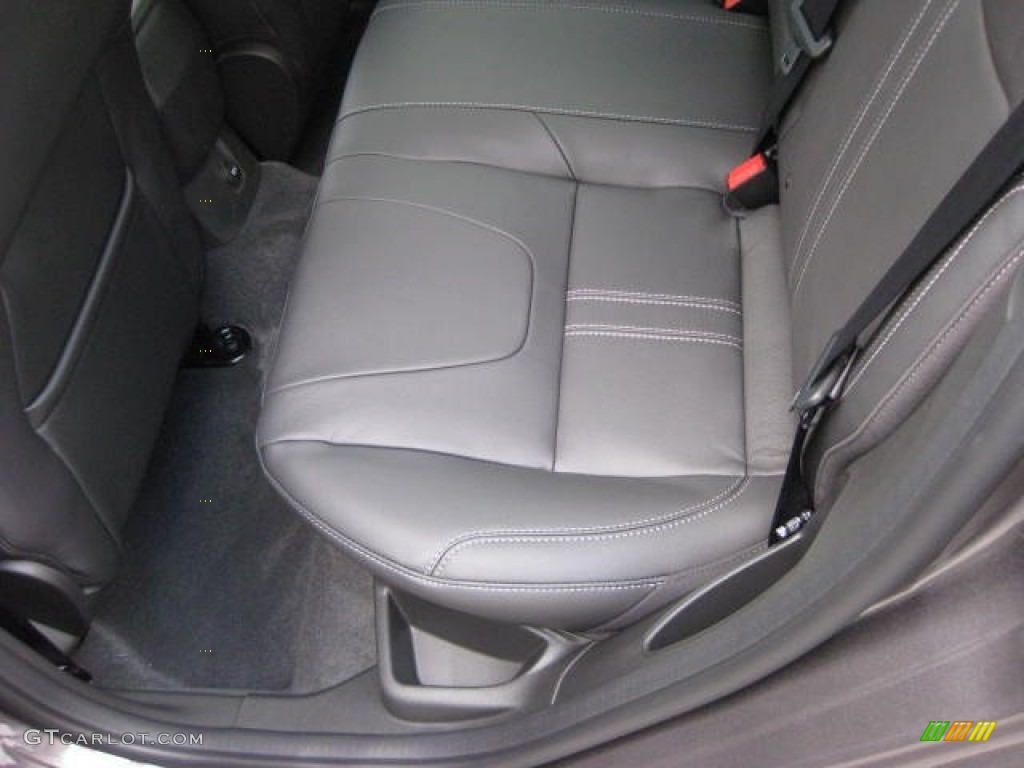 2012 Focus Titanium Sedan - Sterling Grey Metallic / Charcoal Black Leather photo #17