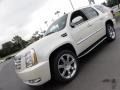 White Diamond Tricoat - Escalade Luxury AWD Photo No. 1