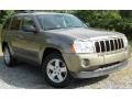 2006 Light Khaki Metallic Jeep Grand Cherokee Laredo 4x4  photo #2