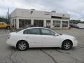 2005 Satin White Pearl Nissan Altima 2.5 SL  photo #2