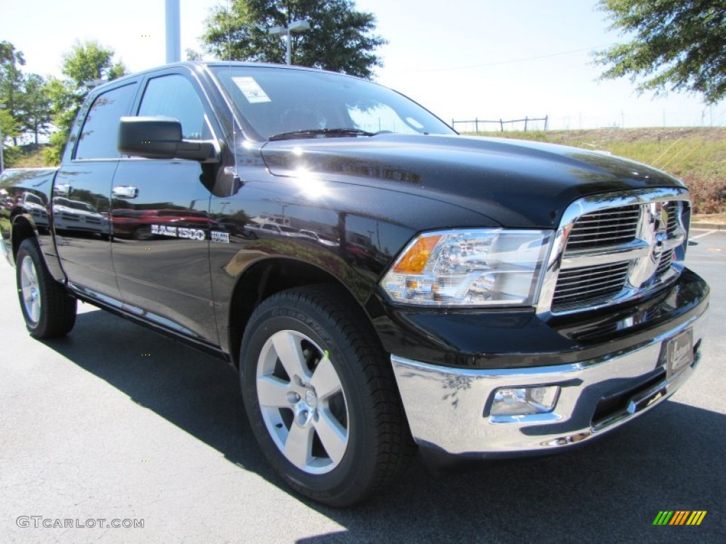 2012 Ram 1500 Big Horn Crew Cab - Black / Dark Slate Gray/Medium Graystone photo #4