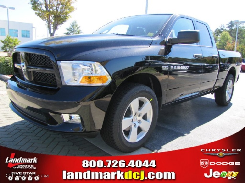 Black Dodge Ram 1500