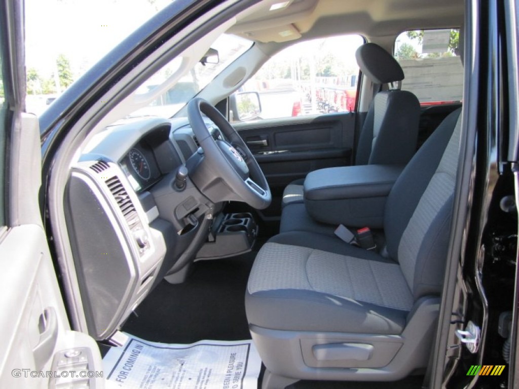 2012 Ram 1500 Express Quad Cab - Black / Dark Slate Gray/Medium Graystone photo #7