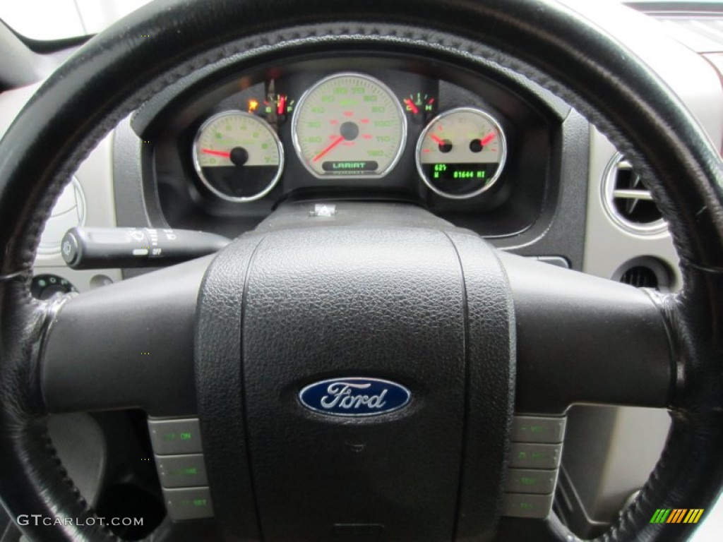 2004 F150 Lariat SuperCab - Black / Black photo #25