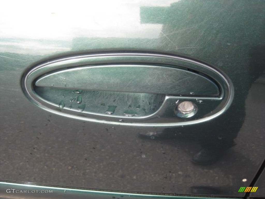 2002 Malibu LS Sedan - Forest Green Metallic / Neutral photo #19