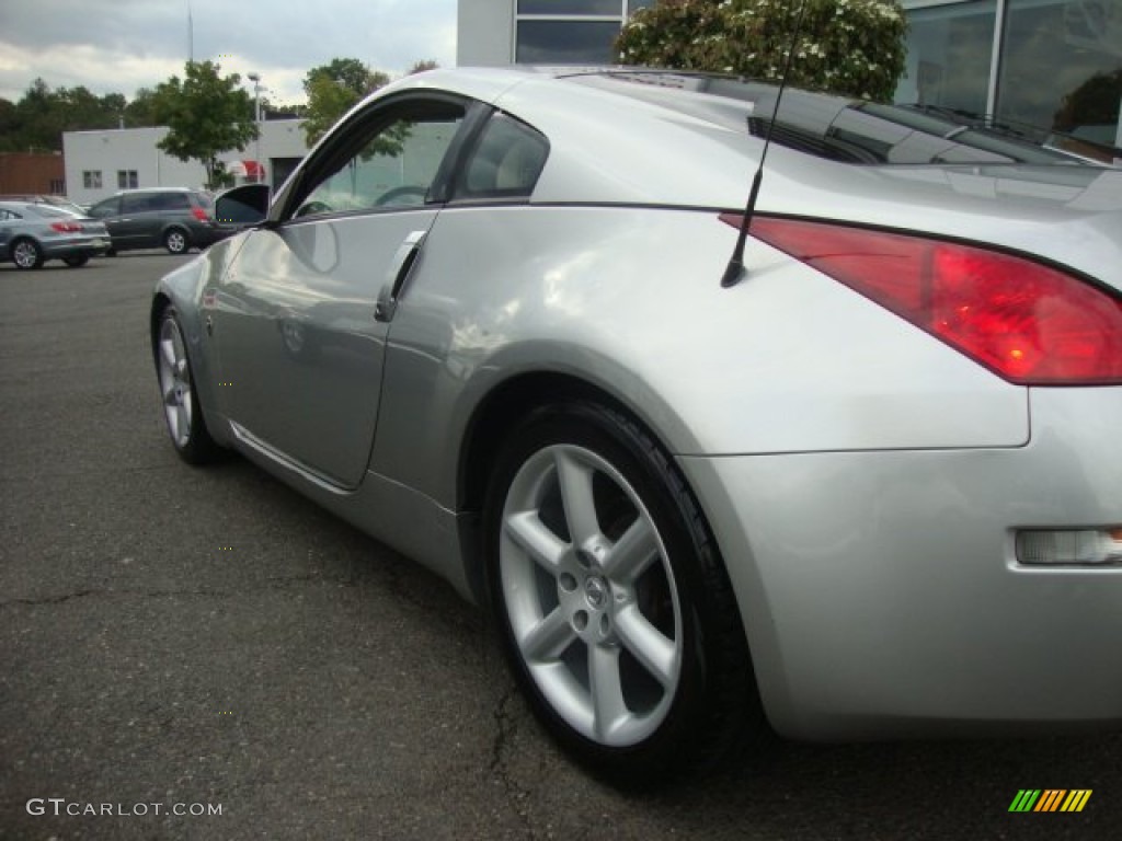 2003 350Z Touring Coupe - Chrome Silver / Frost photo #2