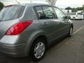 Magnetic Gray - Versa 1.8 S Hatchback Photo No. 6