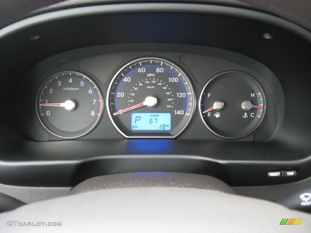 2012 Hyundai Santa Fe GLS AWD Gauges Photo #54830227