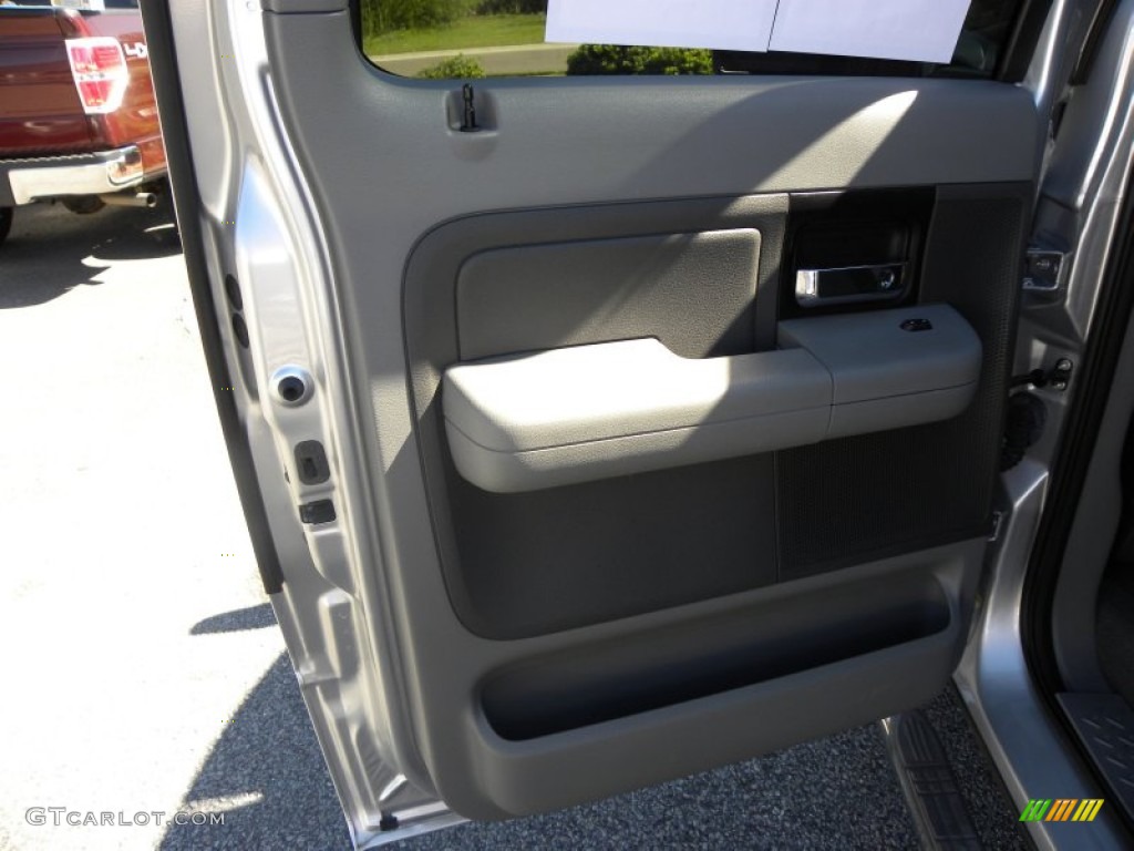 2006 F150 XLT SuperCrew - Silver Metallic / Medium/Dark Flint photo #7
