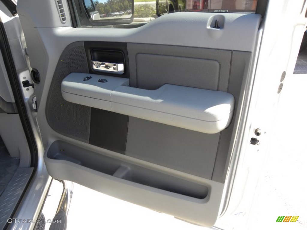 2006 F150 XLT SuperCrew - Silver Metallic / Medium/Dark Flint photo #9