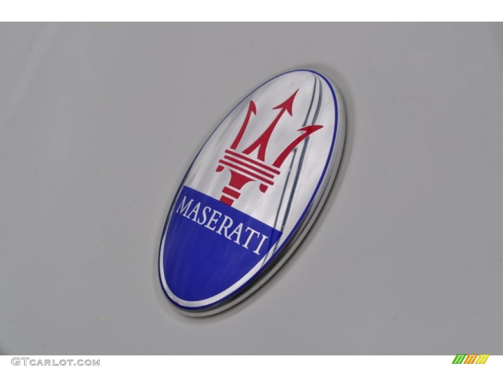 2011 Maserati GranTurismo Convertible GranCabrio Marks and Logos Photo #54831844
