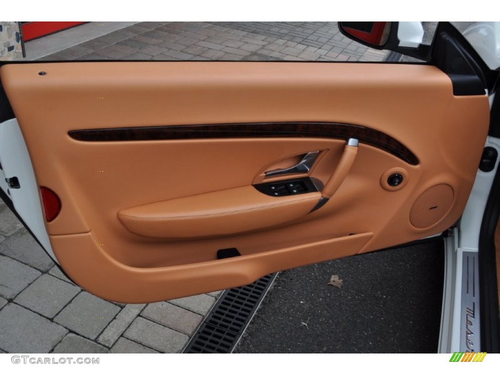 2011 Maserati GranTurismo Convertible GranCabrio Cuoio Door Panel Photo #54831922