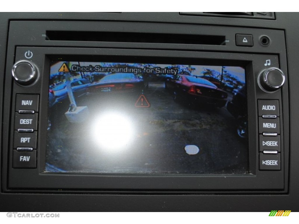 2008 Outlook XR AWD - Garnet / Black photo #16