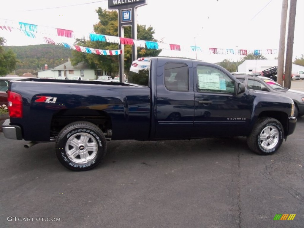 2011 Silverado 1500 LT Extended Cab 4x4 - Imperial Blue Metallic / Ebony photo #5