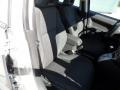 Bright Silver Metallic - Caliber SE Photo No. 28