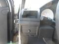 Bright Silver Metallic - Caliber SE Photo No. 47