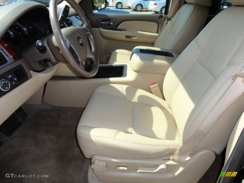 Light Cashmere Interior 2009 Chevrolet Tahoe LT Photo #54837483