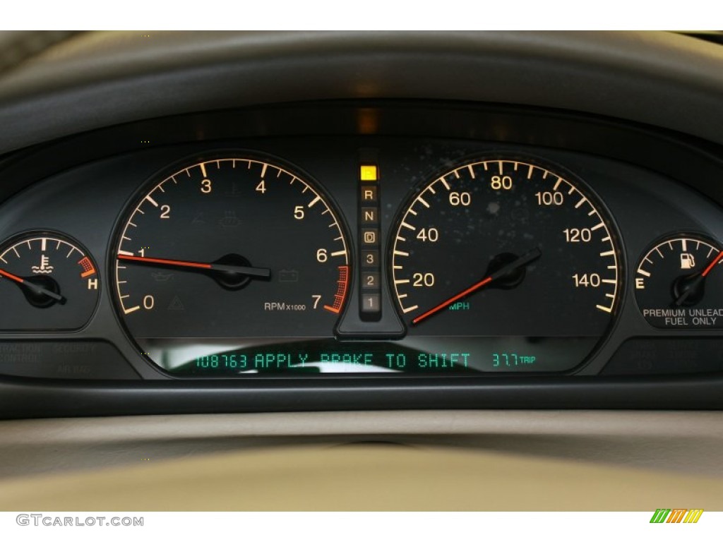 1999 Cadillac DeVille Concours Gauges Photo #54838105