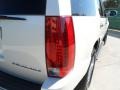 White Diamond - Escalade  Photo No. 18