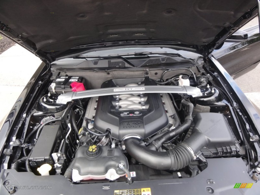 2011 Ford Mustang GT/CS California Special Coupe 5.0 Liter DOHC 32-Valve TiVCT V8 Engine Photo #54838930