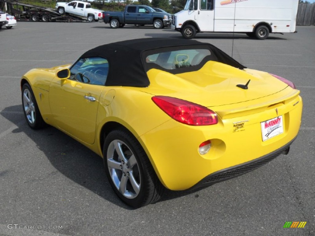 Mean Yellow 2007 Pontiac Solstice Roadster Exterior Photo #54840484